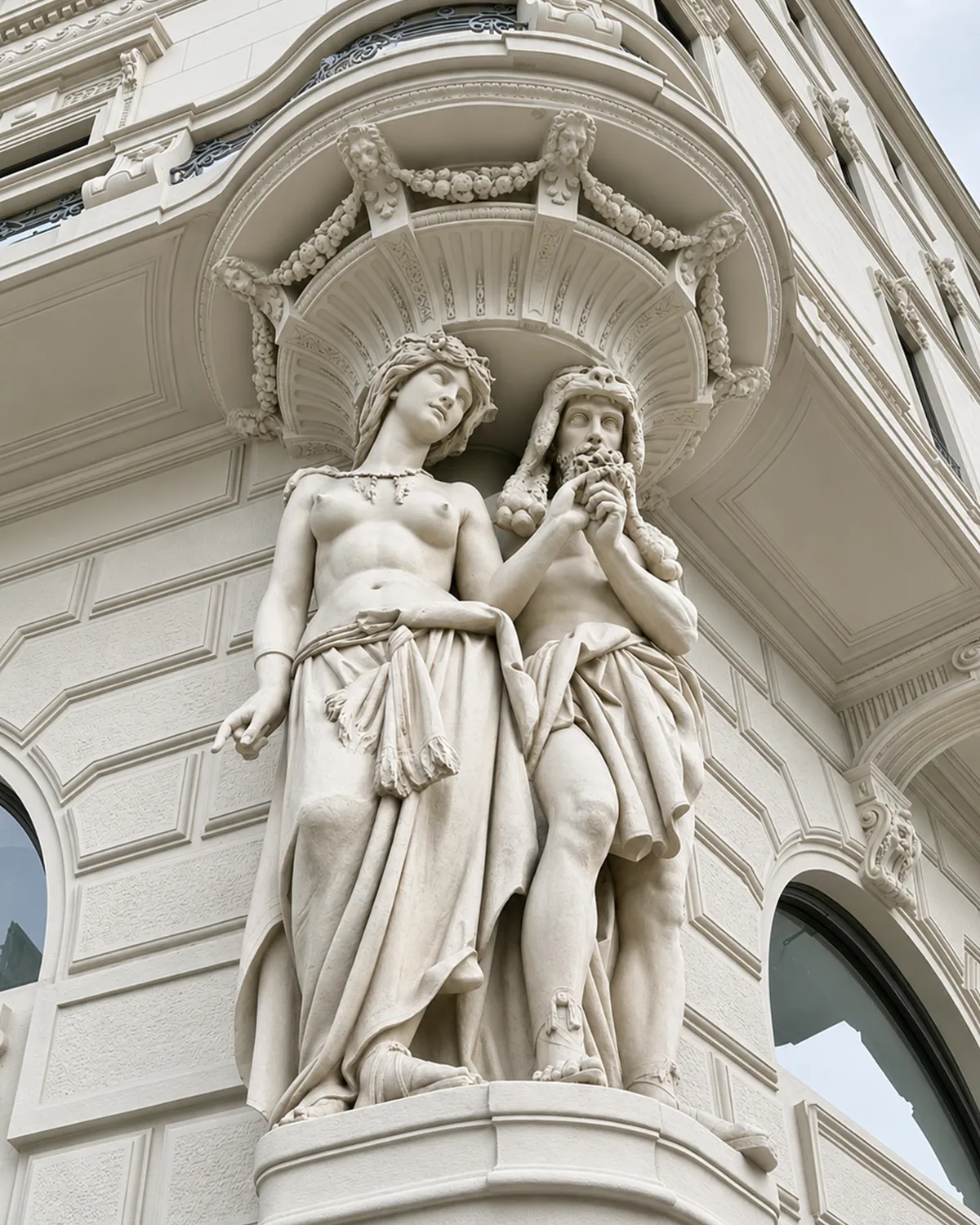 Palazzo Sessa — Milano
