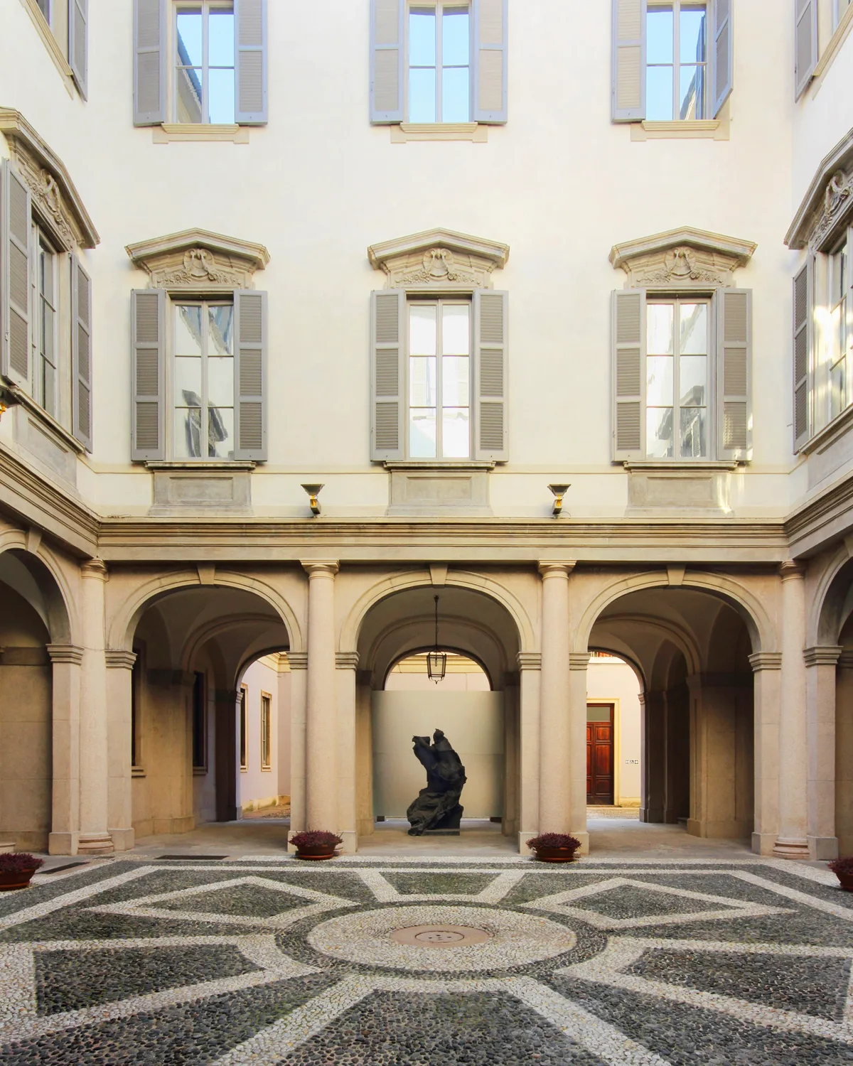 Palazzo Moriggia — Milano